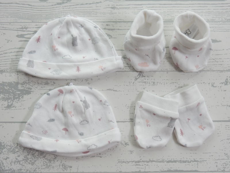 Baby Club set newborn mutsjes krabwantjes slofjes wit grijs roze maat 50