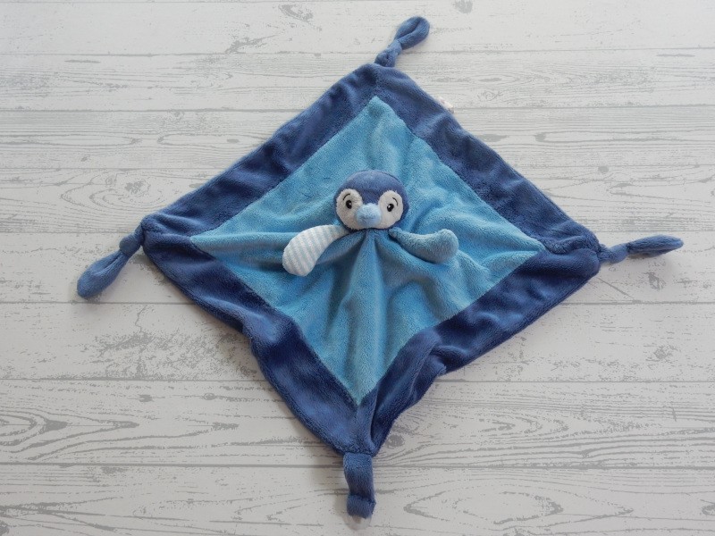 My Teddy knuffeldoek velours blauw donkerblauw penguin