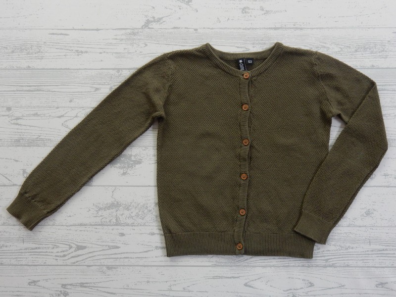 Kindervest knitted groen khaki maat 122