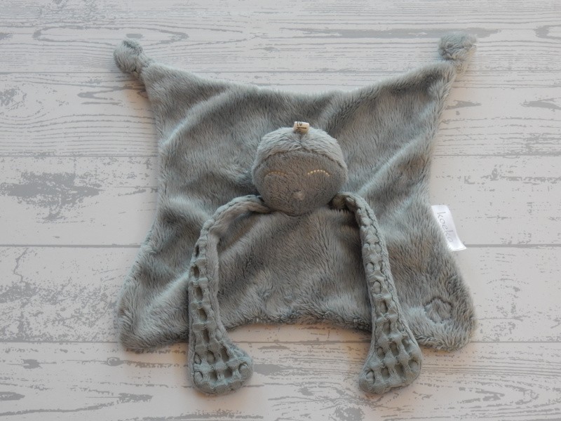 Koeka knuffeldoek velours wafel groen Hug-a-Bou Sapphire