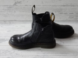 Dr. Martens laarzen kort zwart leer 2976 J maat 28